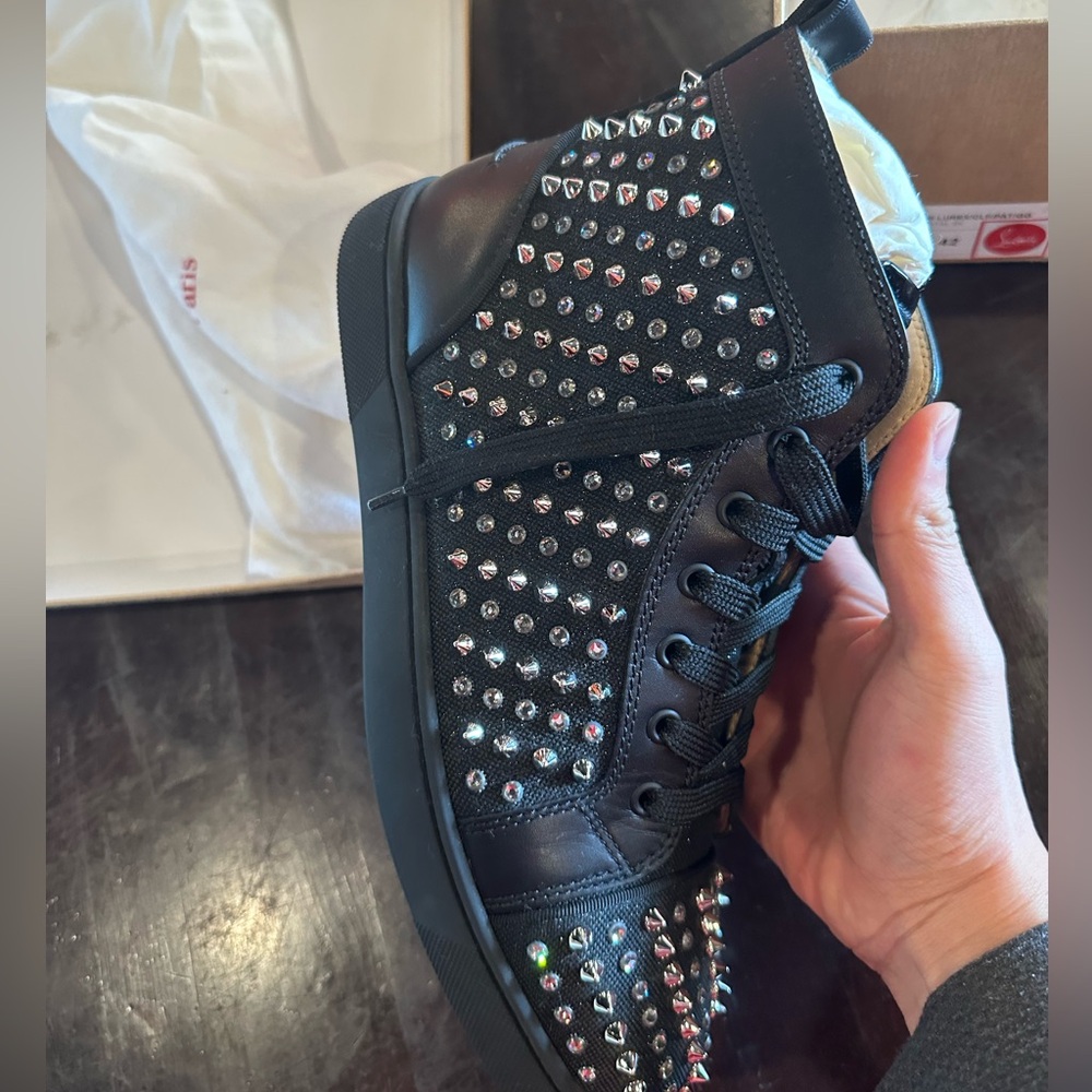 rare  mens shoes spike